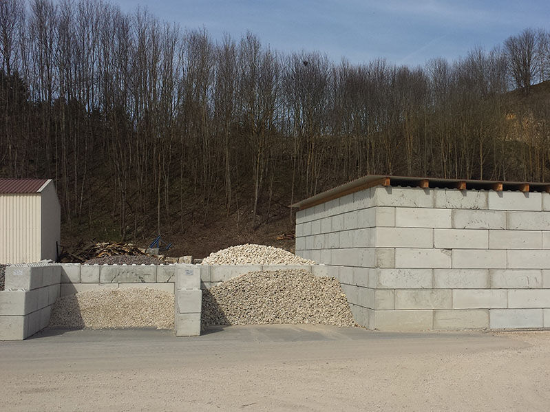 Duurzame sleufsilo-oplossingen met betonblokken voor efficiënte opslag
